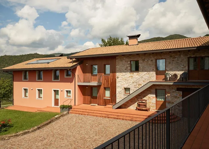 Κατάλυμα σε φάρμα L'uva E Le Stelle